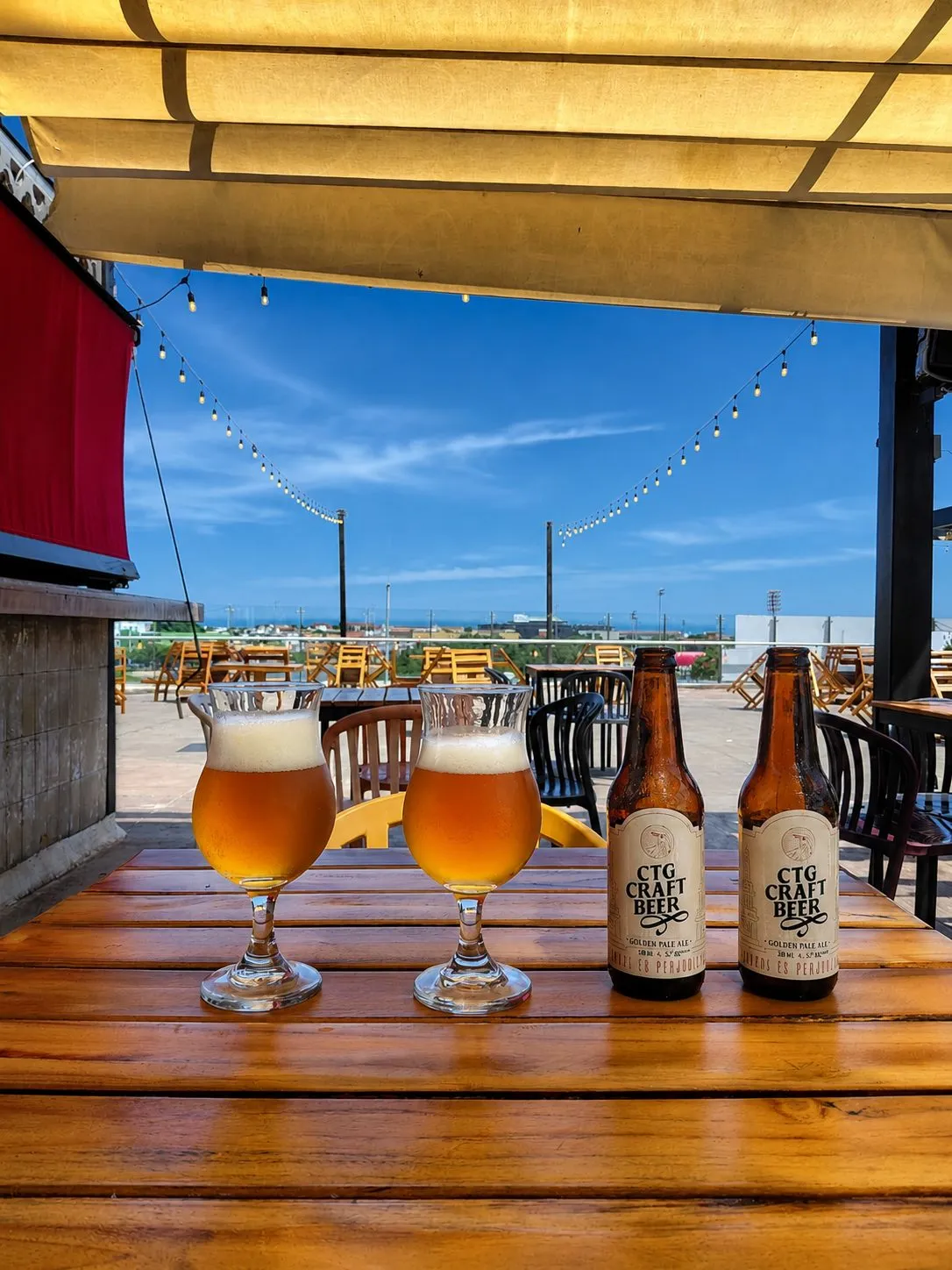 Cervezas en la terraza